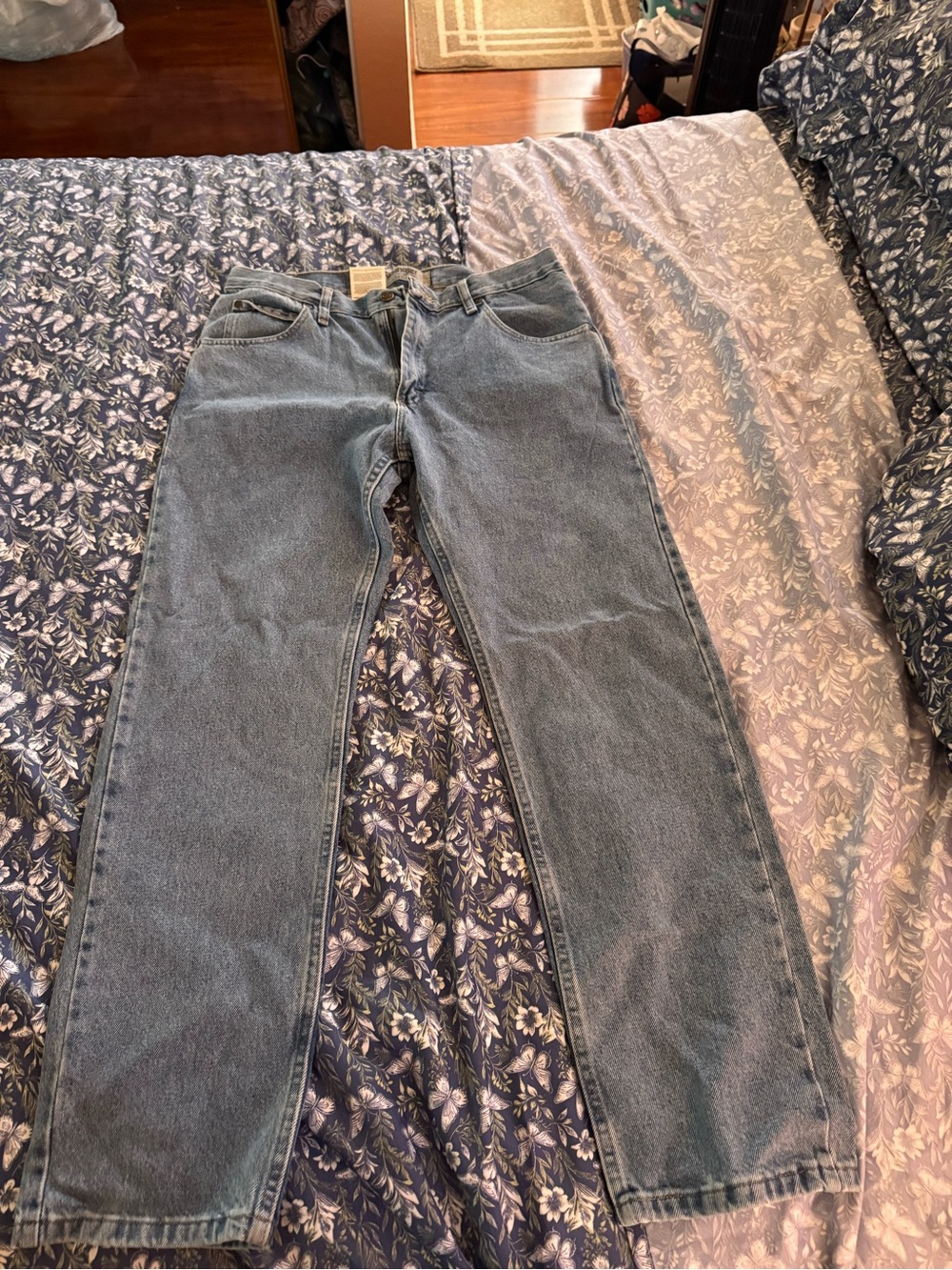 Wrangler Men’s Relaxed Fit Jeans - Blue Denim